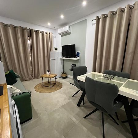 Apartment Artemis Himare Luaran gambar