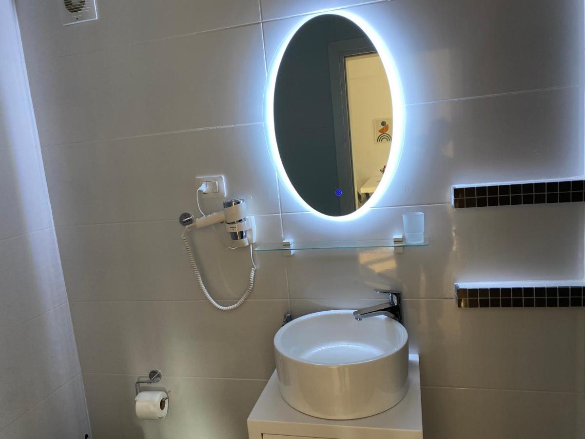 Apartment Artemis Himare Luaran gambar