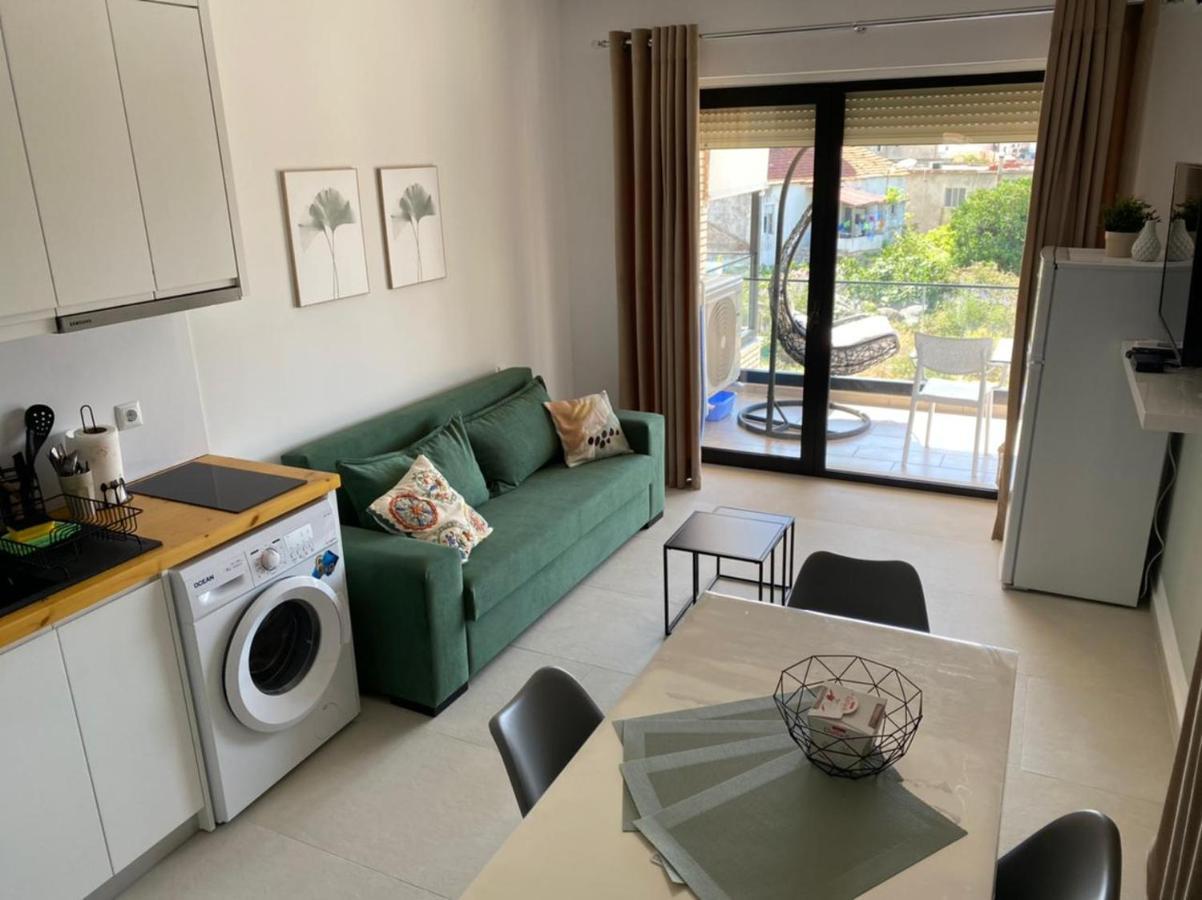 Apartment Artemis Himare Luaran gambar