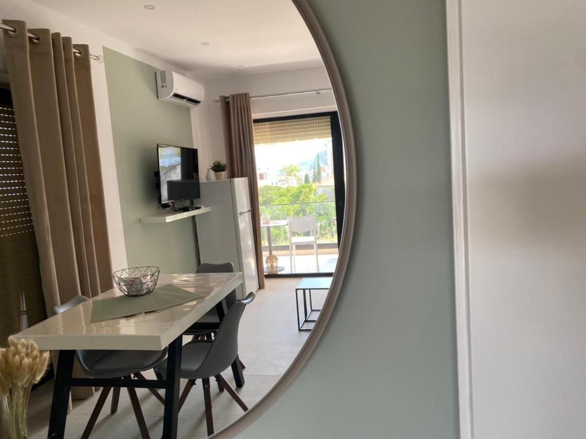 Apartment Artemis Himare Luaran gambar