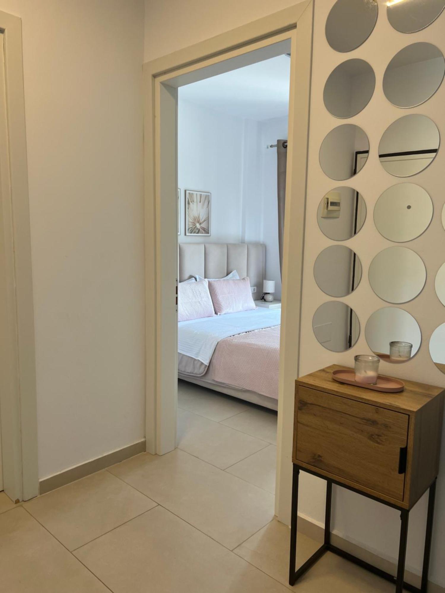 Apartment Artemis Himare Luaran gambar