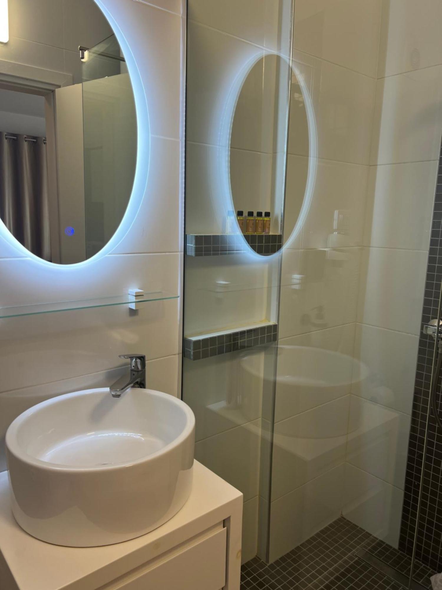Apartment Artemis Himare Luaran gambar