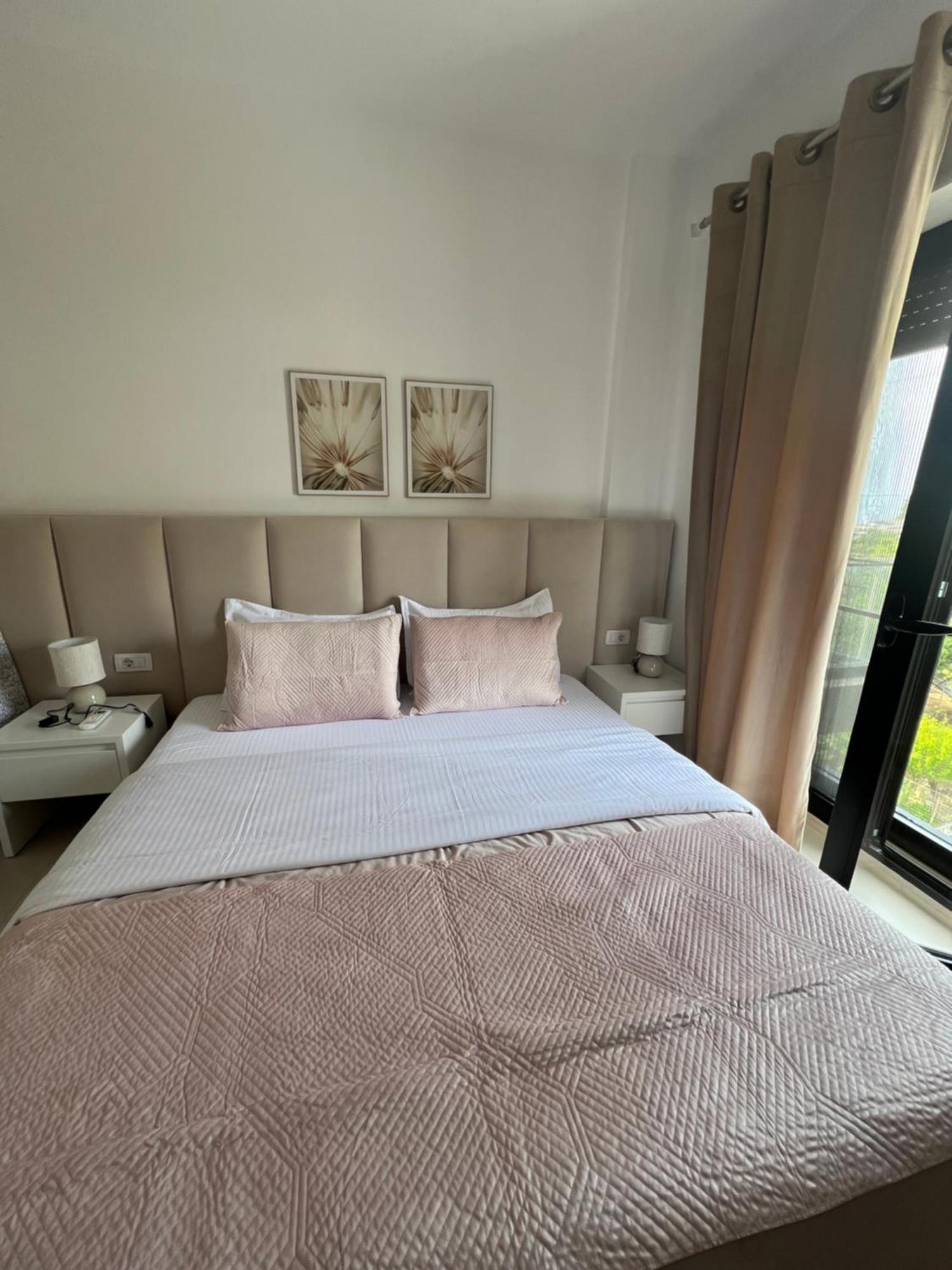 Apartment Artemis Himare Luaran gambar